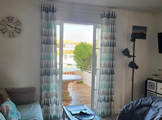 Aux Capellans Sur La Marina Pour 4 Personnes - Vue Marina - Parking - A 5 Min A Pied Σπίτι διακοπών *